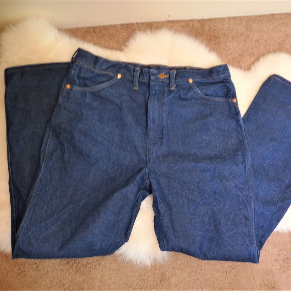 Classic Wrangler Dark Slim fit Bootcut Jeans